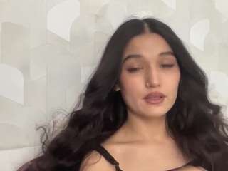 tonifavuzzi Sex Cam Show