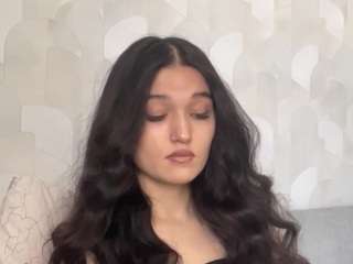tonifavuzzi Sex Cam Show
