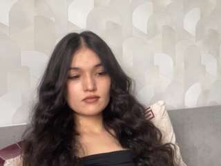 tonifavuzzi Sex Cam Show