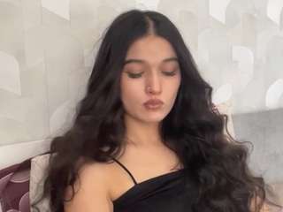 tonifavuzzi Sex Cam Show
