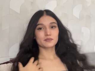 tonifavuzzi Sex Cam Show