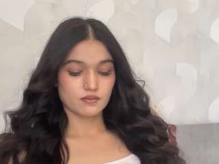 tonifavuzzi Sex Cam Show