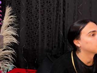 Almaazgi's live stream