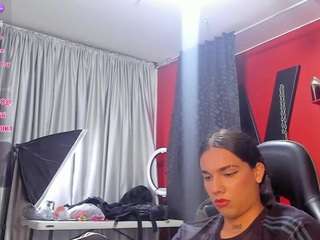 almaazgi's live room