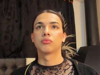 almaazgi Sex Cam Show