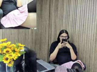 almaazgi live webcam show