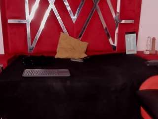 le modèle ambarglowasm est en webcam porno dans un show sur le site camsoda, il possède les tags suivants: ahegao,oil,full nudity,handjob,horny,lush,mature,naked,no drinking,no smoking,orgasm,fingering,pussy,sex toys,shaved pussy,spanking,strip,tattoos,teen (18+),twerk