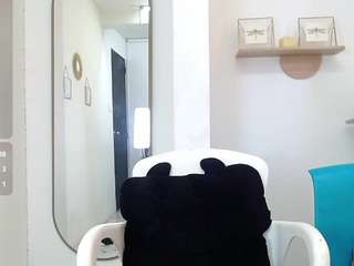 dark-dreams live webcam show
