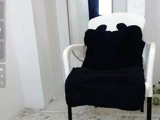 dark-dreams live webcam show