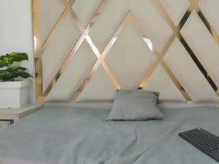 gabyasm's live room