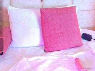 laravarela live webcam show