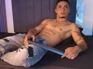 thomass-conor Sex Cam Show