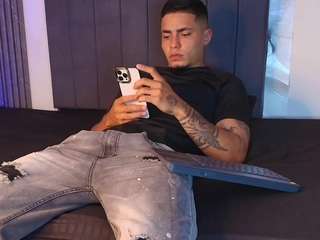 thomass-conor Sex Cam Show