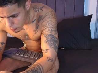 thomass-conor Sex Cam Show