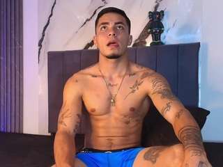 thomass-conor Sex Cam Show