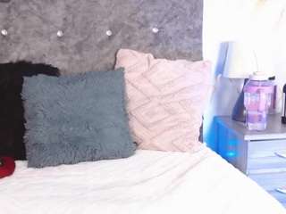 anabelle-bluee10