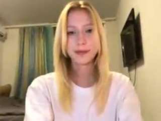 melonietrent Sex Cam Show