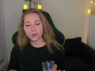 VivienVance18