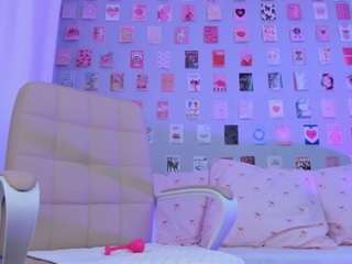 le modèle alexis-james est en webcam porno dans un show sur le site camsoda, il possède les tags suivants: ahegao,naked,tease,tattoos,striptease,squirter,solo,shaved pussy,sexydance,sexy,pussy,orgasm,ass,nature,lush,fingering,feetjob,feet,facial piercings,dildo