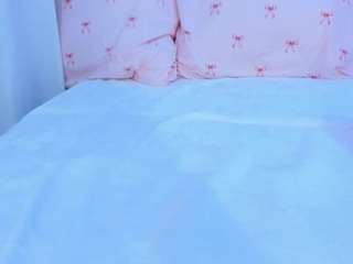 alexis-james live webcam show