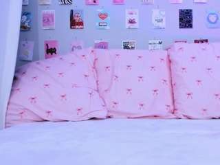 alexis-james live webcam show