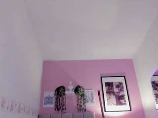 Brenda live webcam show