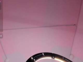 Live cam show with Brenda