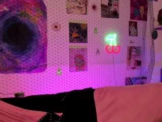 creammycherry's live room