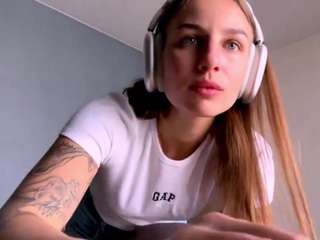 debbiaimone