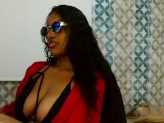 le modèle isabellacarson est en webcam porno dans un show sur le site camsoda, il possède les tags suivants: average,black hair,blowjob,brown eyes,fingering,flashing,full nudity,teen 18,young adult,big tits,hd
