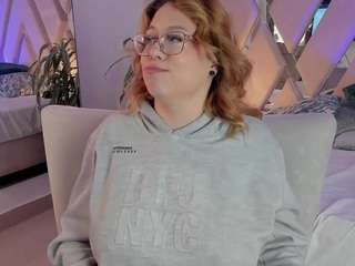 michellemendez Live Webcam on CamSoda