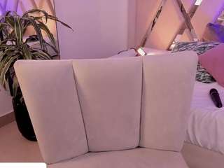 michellemendez Live Webcam on CamSoda