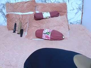 SLUTTY29 live cam preview
