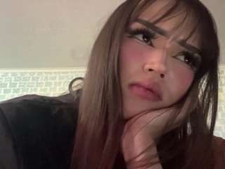 yungwillmann Live Webcam on CamSoda