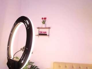 bellacurvy-1