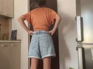 Live cam show with GiuseppinaSolberg
