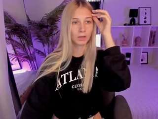 LauraPurr