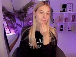 LauraPurr