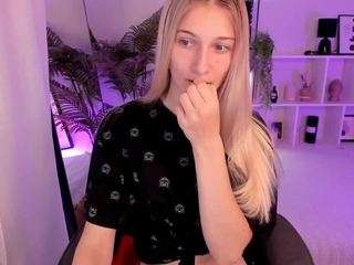 LauraPurr