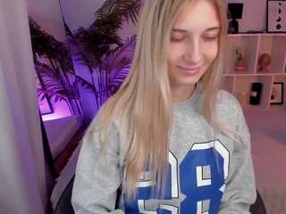 LauraPurr
