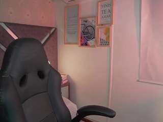 silviayates Live Webcam on CamSoda
