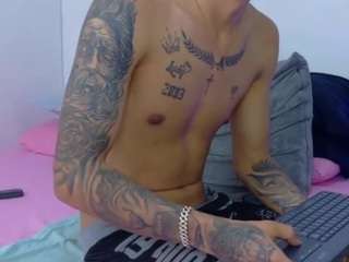 skook-gray Sex Cam Show