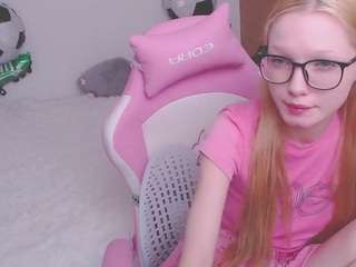 cut1ecut1e live webcam show