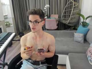 johnnykeyton8