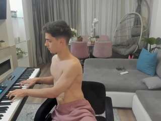 johnnykeyton8 live webcam show