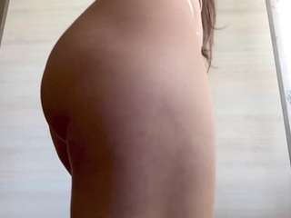 NellaTays live webcam show