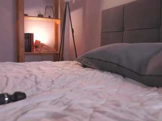 OlimpiaSchatzel live webcam show