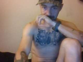 Live Sex Chat with RydersWorld (@hungmoose69)