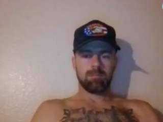 hungmoose69 Sex Cam Show