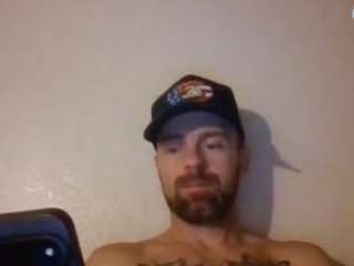hungmoose69 Sex Cam Show